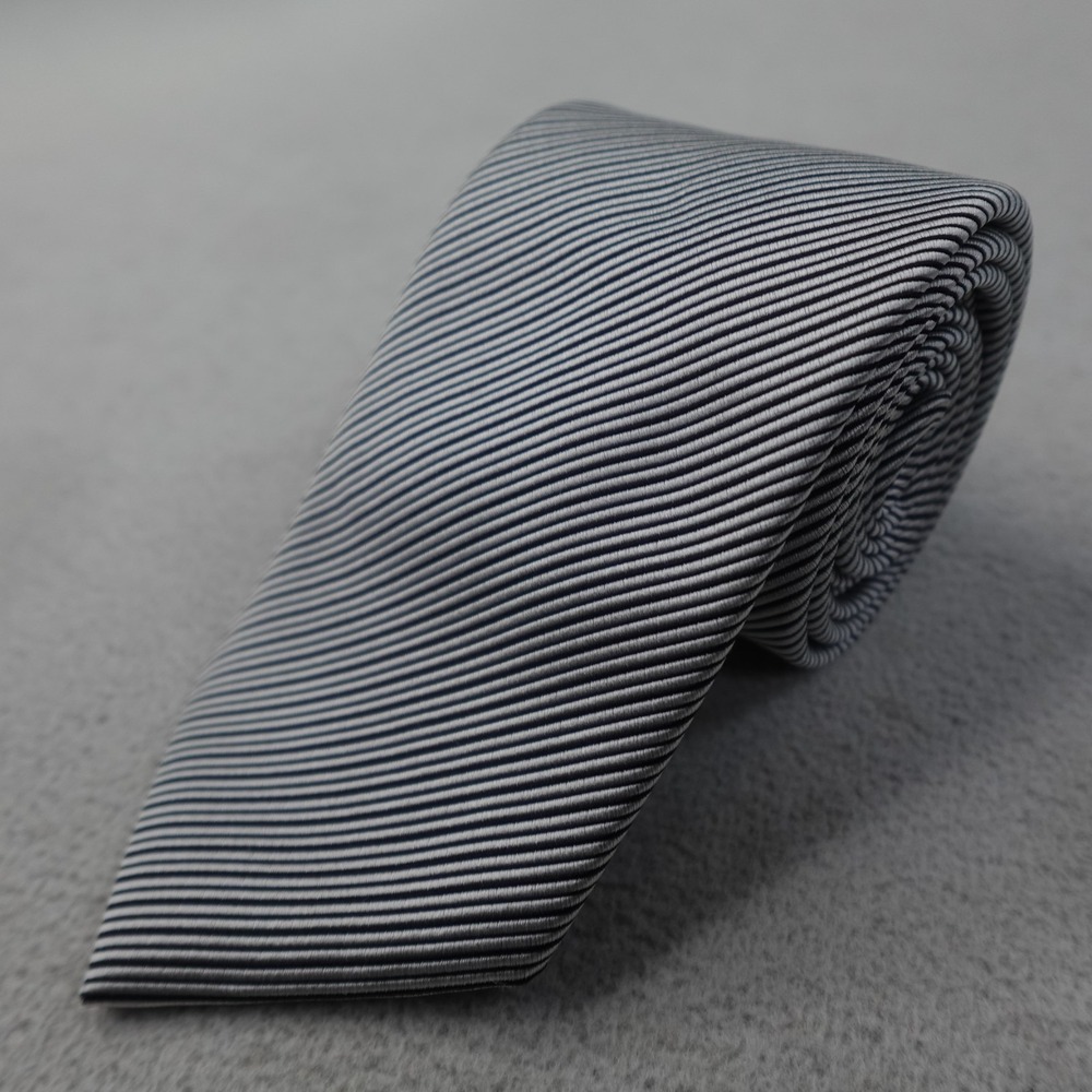 David Donahue Tie Mens Silver Black Stripe 100% Silk Woven Italy Handmade USA